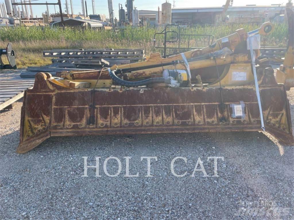 CAT D8 Crawler dozers