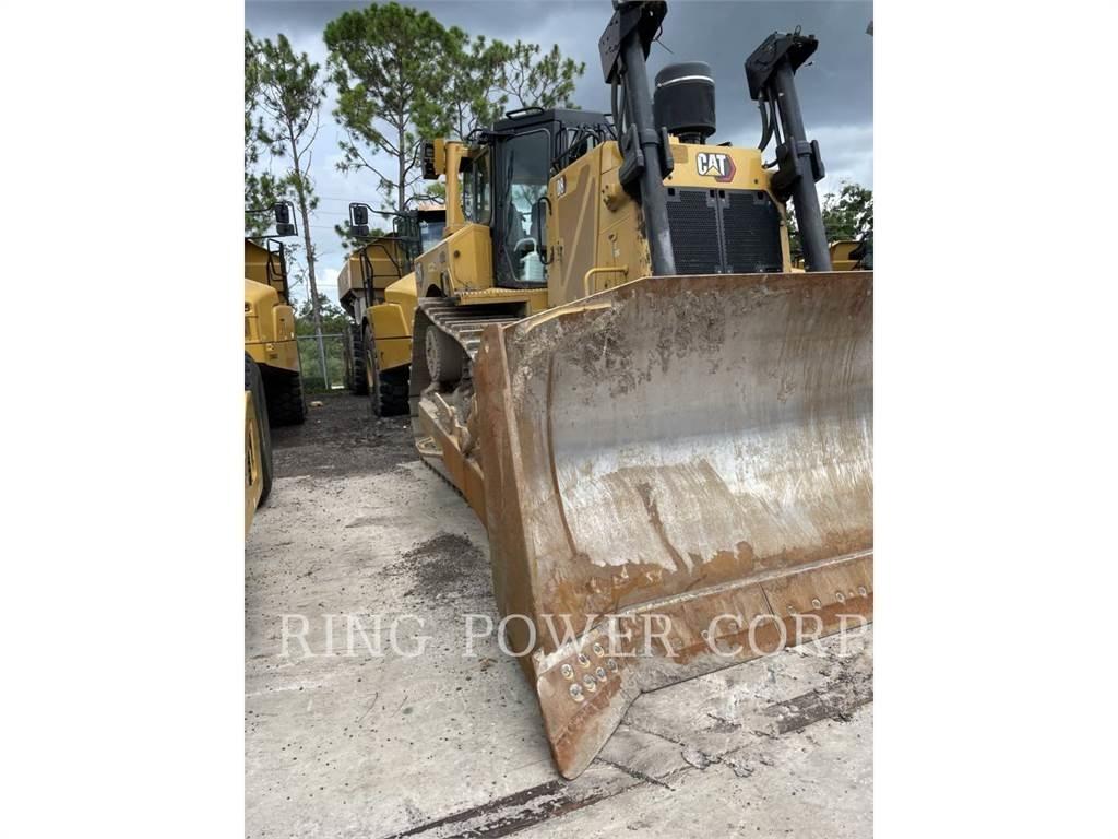 CAT D8 Crawler dozers