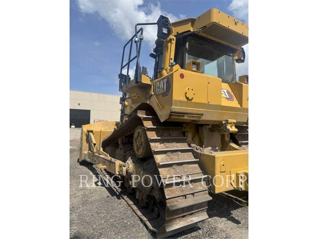 CAT D8 Crawler dozers