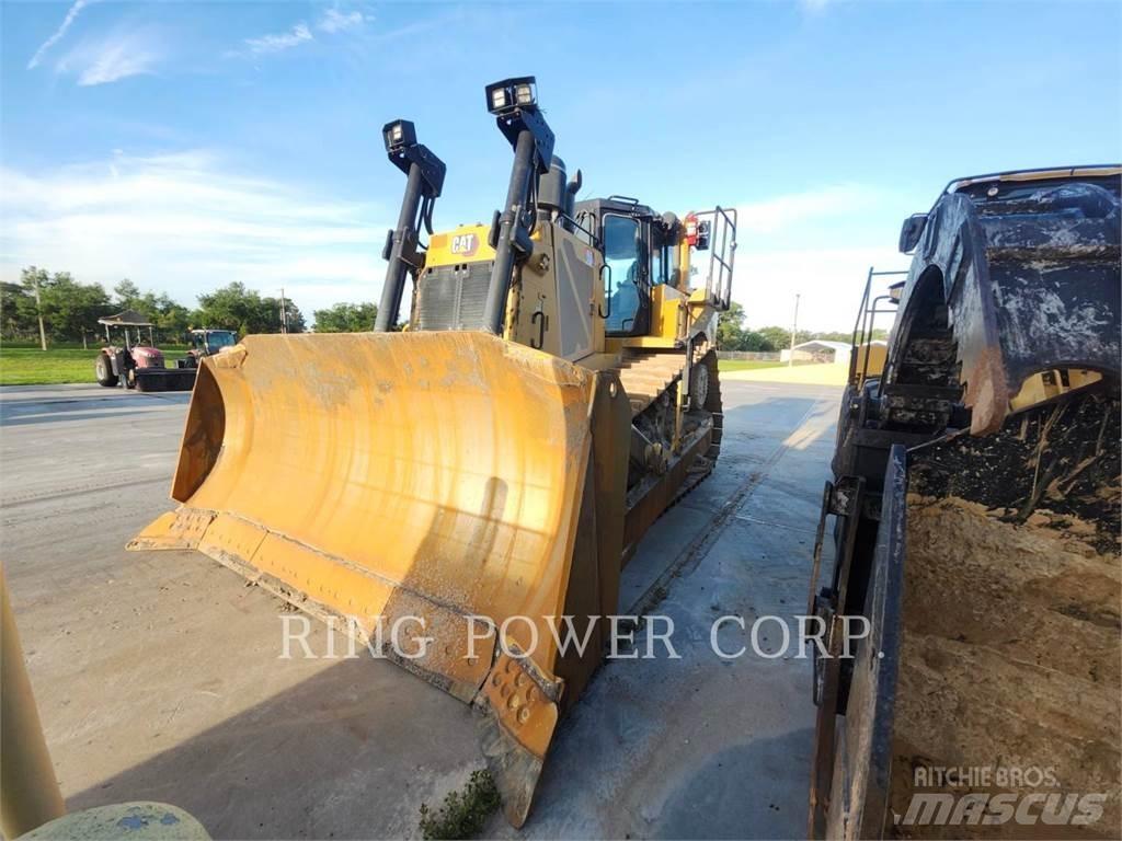 CAT D8 Crawler dozers