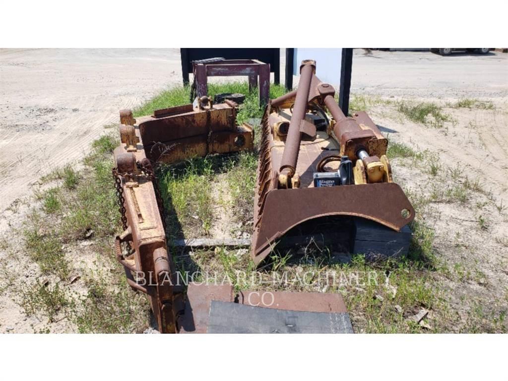 CAT D8A BLADE Blades