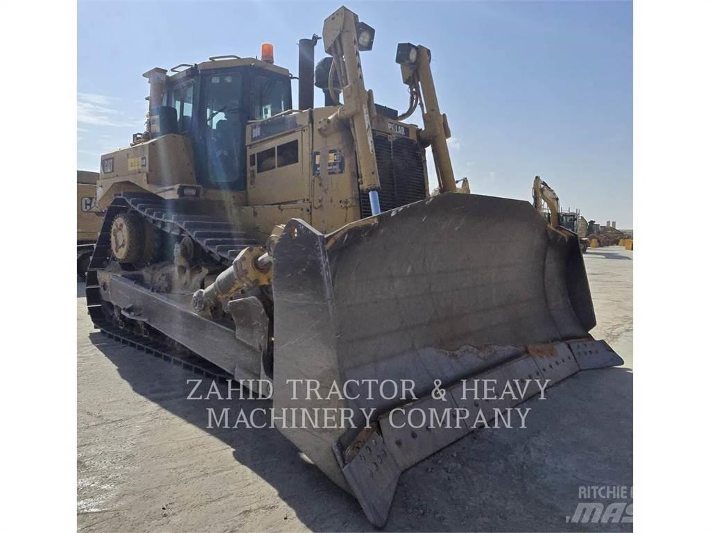 CAT D8R Crawler dozers