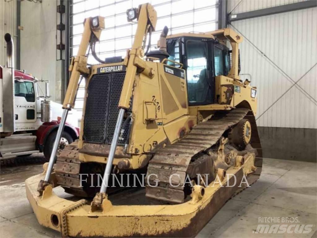 CAT D8T Crawler dozers
