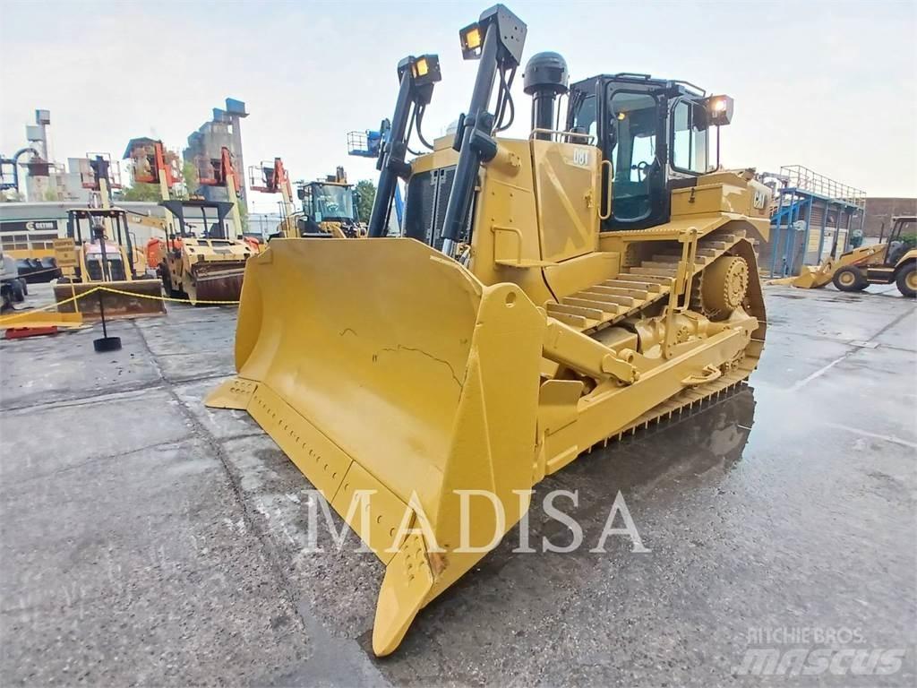 CAT D8T Crawler dozers