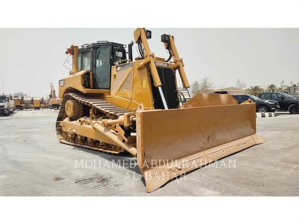 CAT D8T Crawler dozers