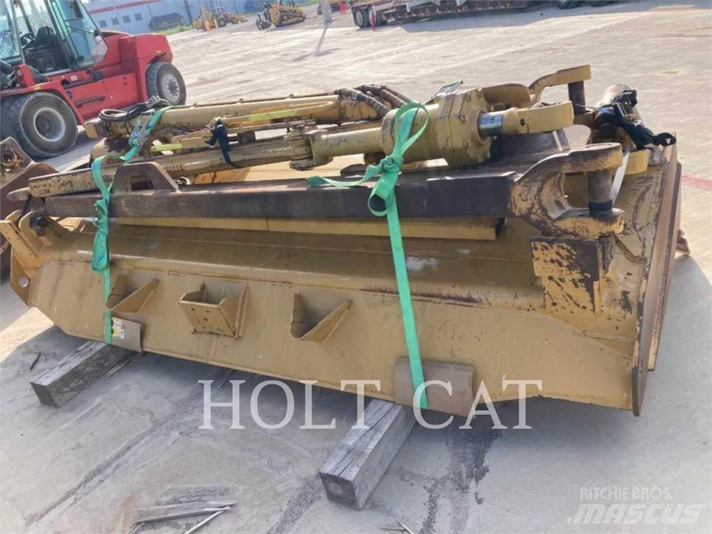 CAT D8T Crawler dozers