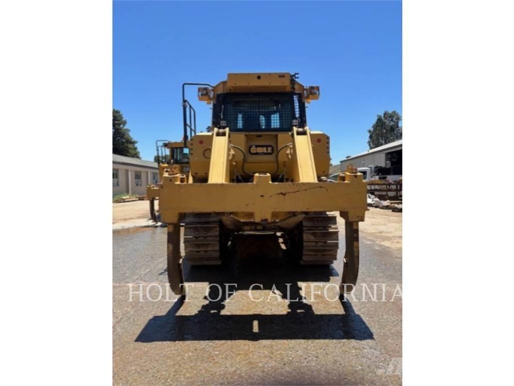 CAT D8T Crawler dozers
