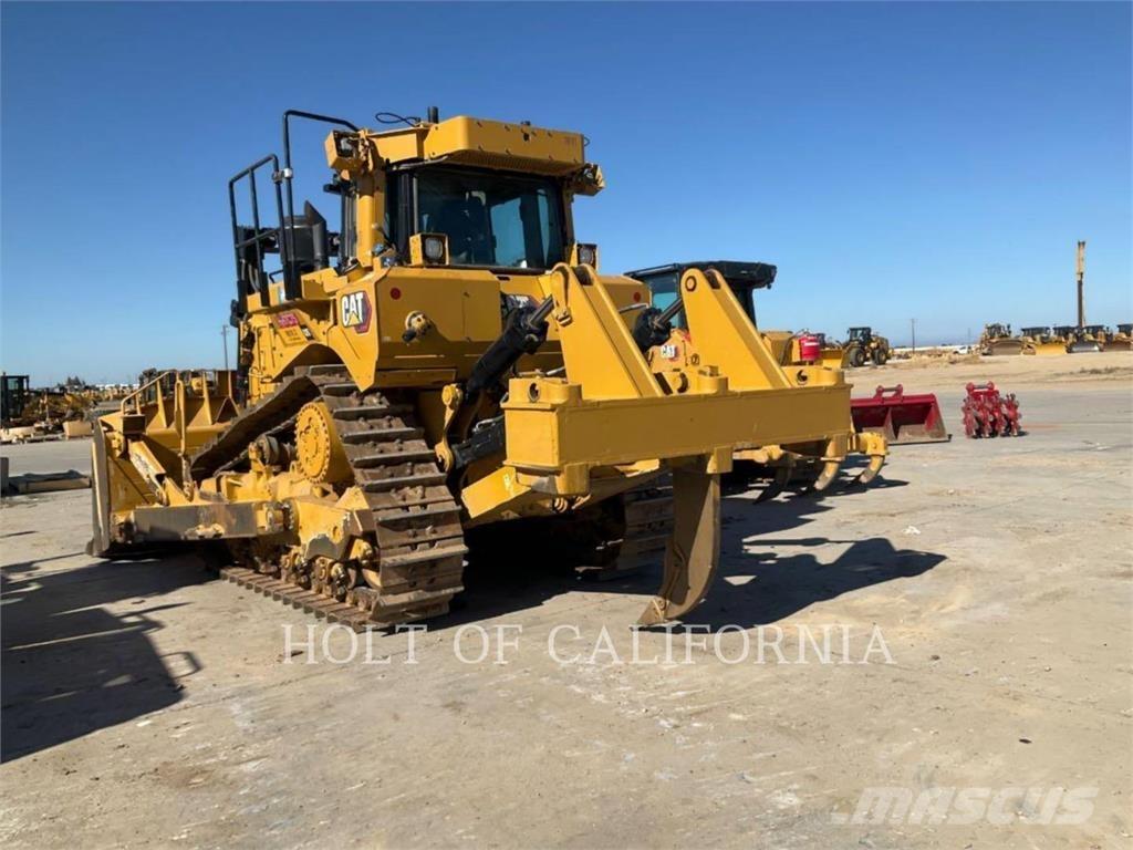 CAT D8T Crawler dozers