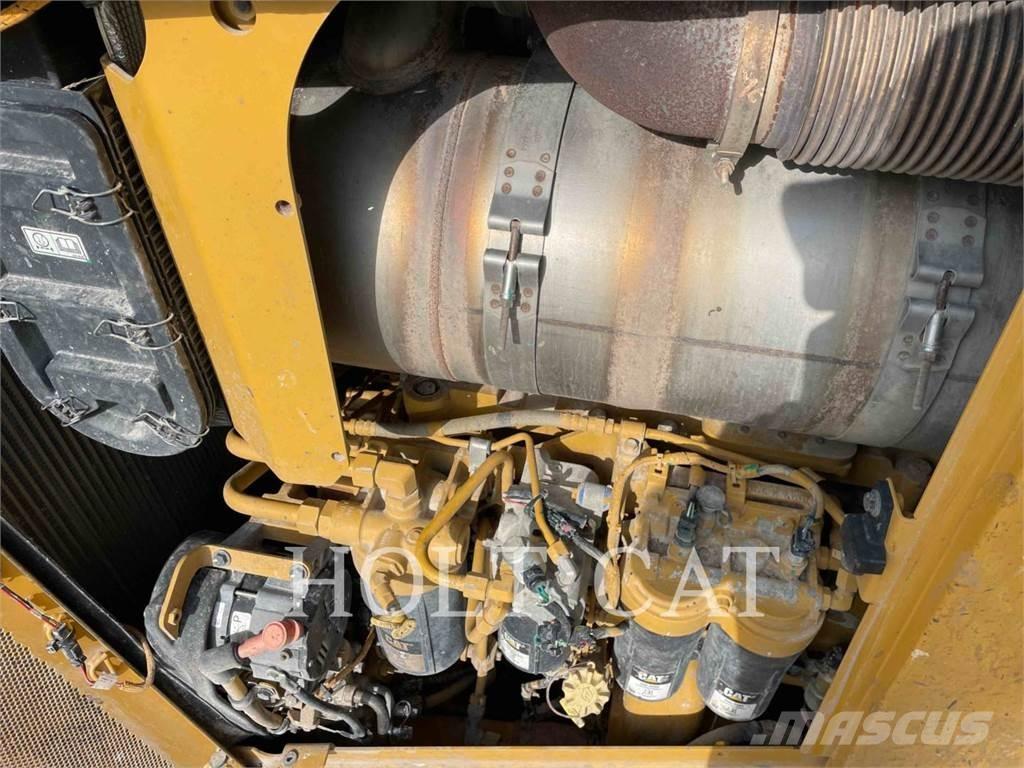 CAT D8T MS Crawler dozers