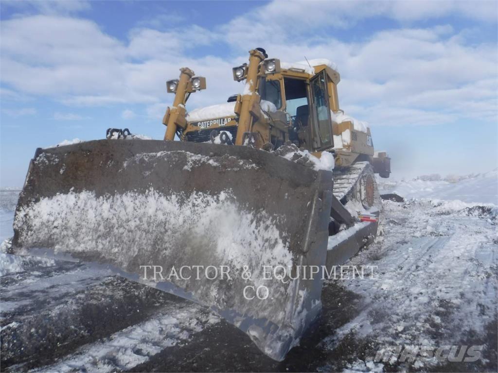 CAT D9N Crawler dozers