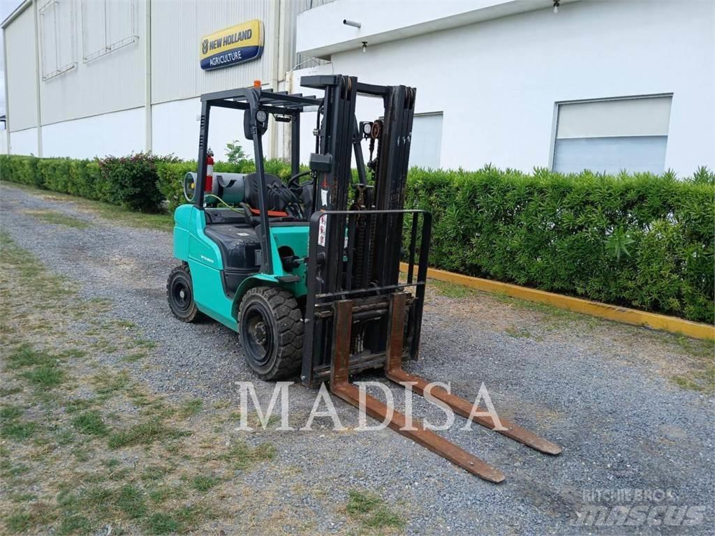 CAT FG30N5-GLE Misc Forklifts