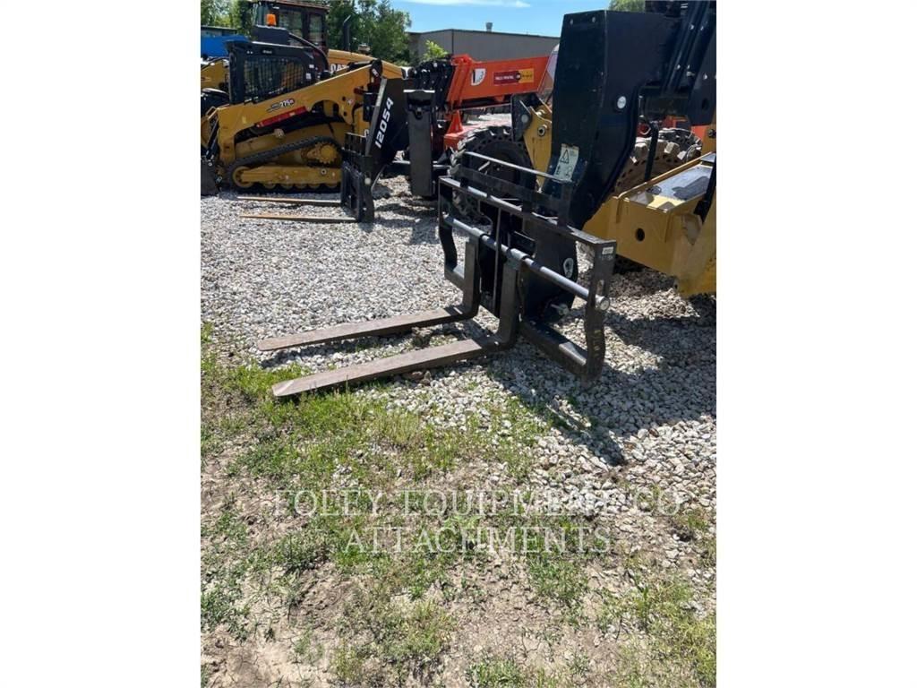 CAT FKTHT60W Telescopic Handlers