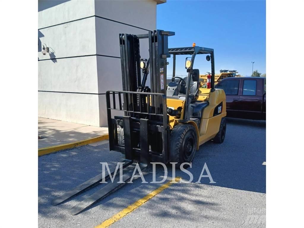 CAT LIFT TRUCKS DP50NM Diesel Forklifts