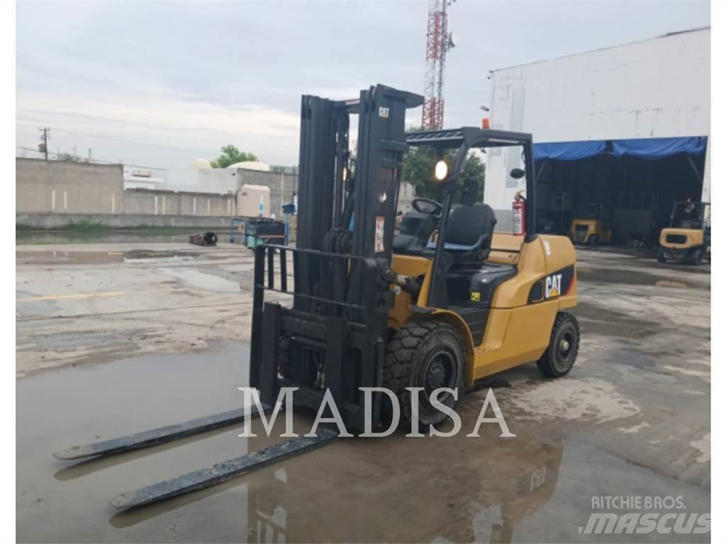 CAT LIFT TRUCKS DP50NM1 Diesel Forklifts