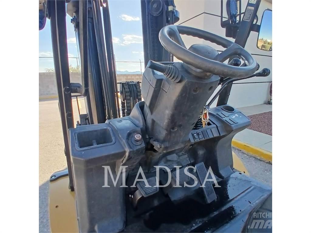 CAT LIFT TRUCKS DP50NM1 Diesel Forklifts