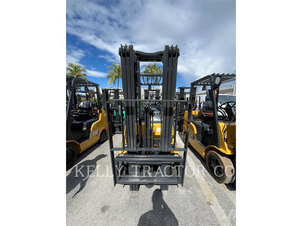 CAT MCFGP18N5 LPG trucks