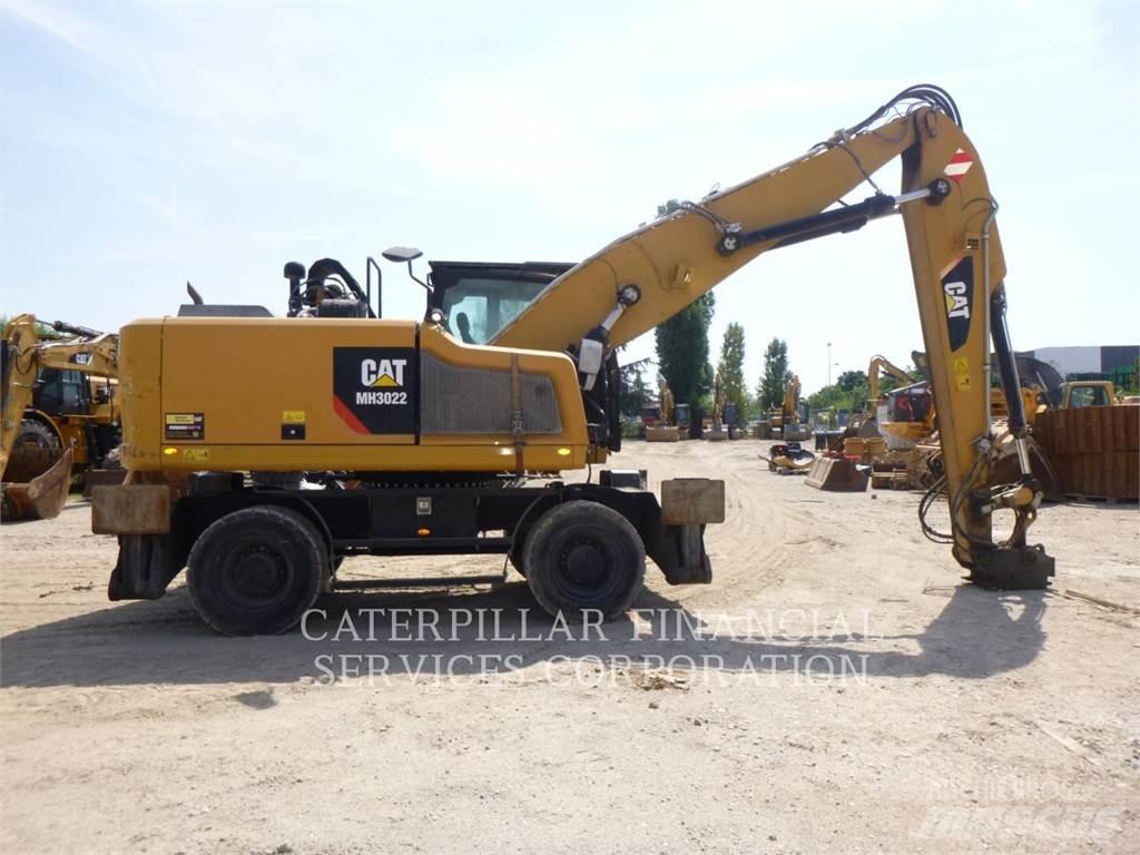 CAT MH3022-06 Wheeled Excavators