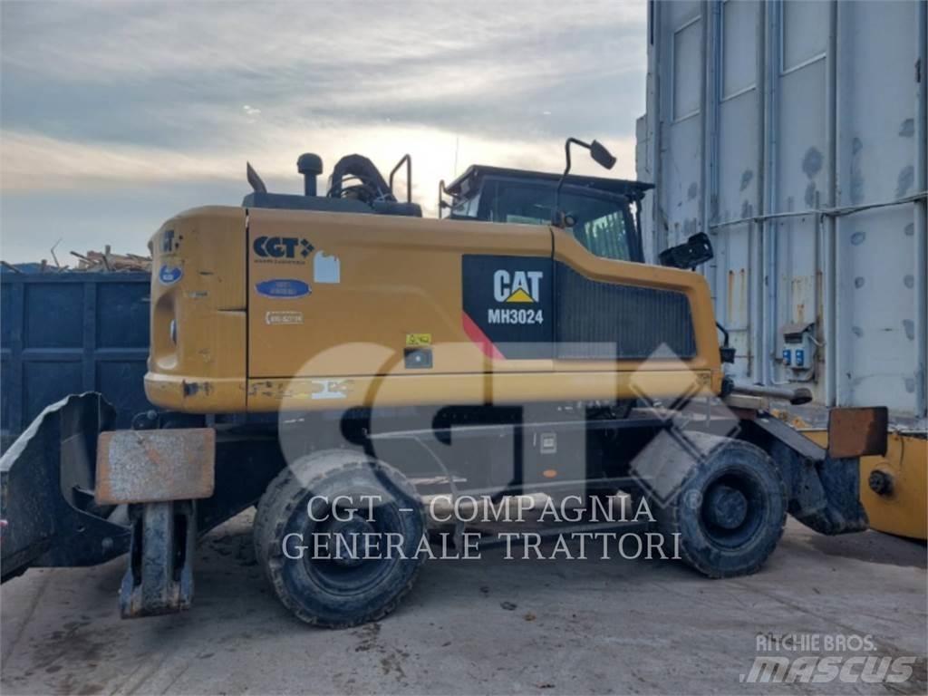 CAT MH3024 Wheeled Excavators