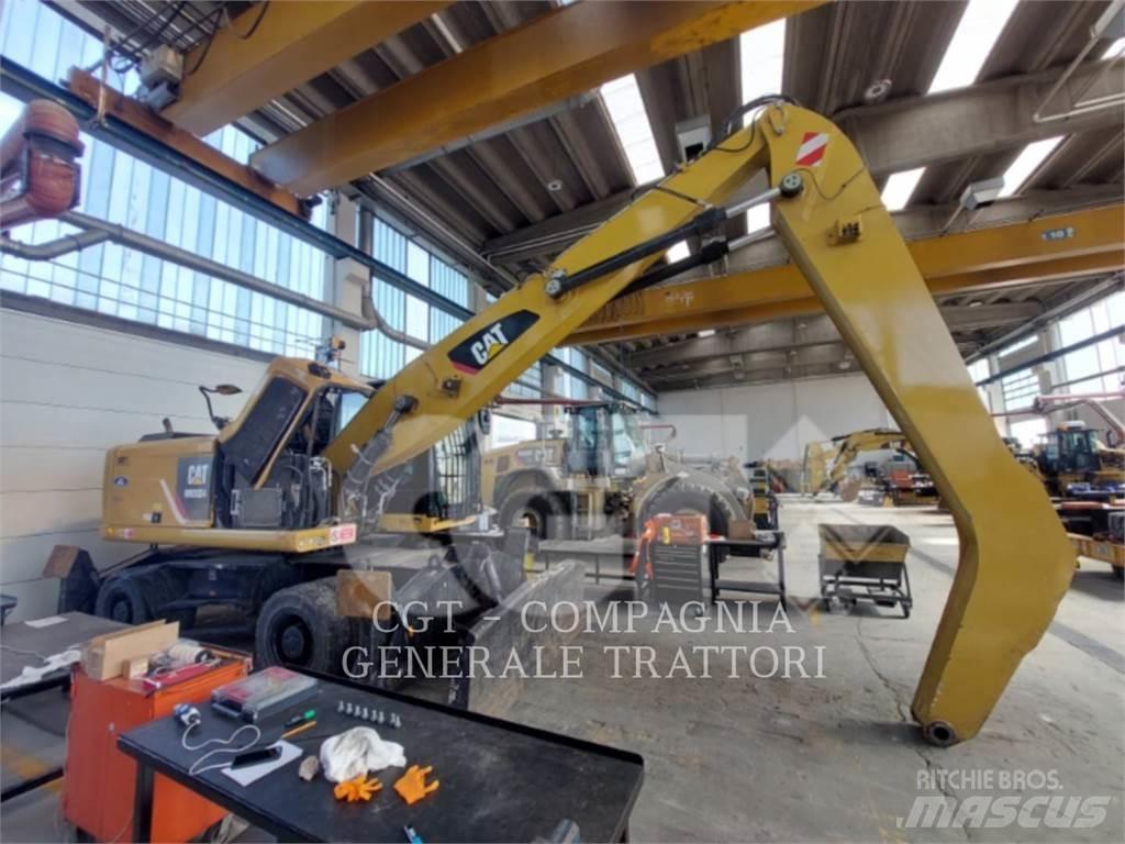 CAT MH3024 Wheeled Excavators