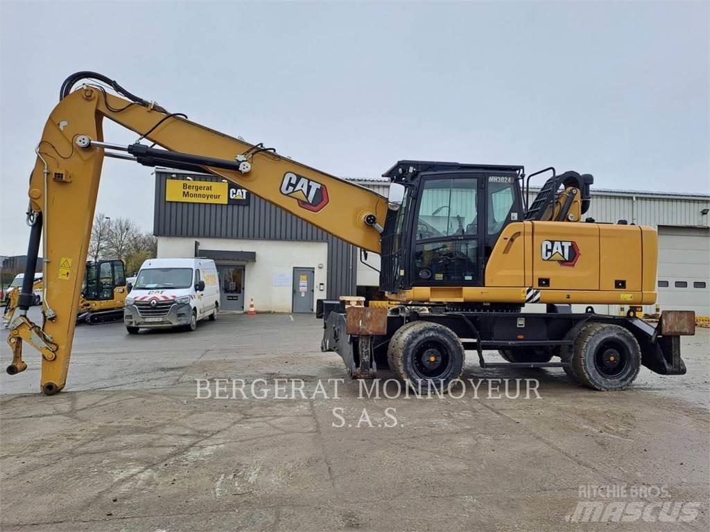 CAT MH3024 Wheeled Excavators