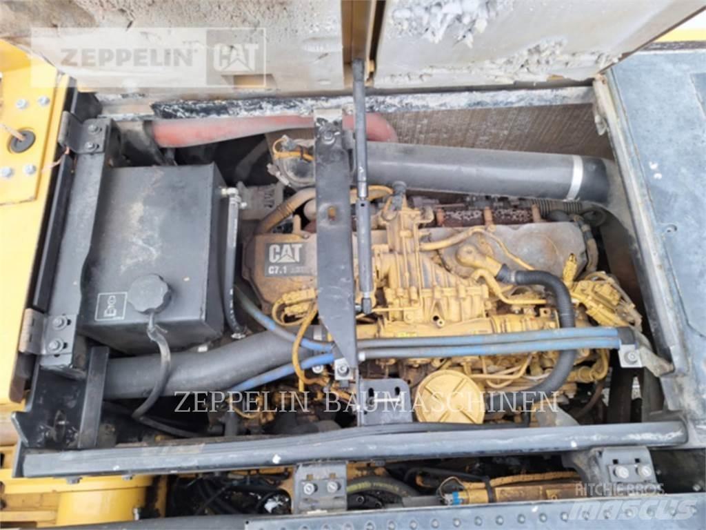 CAT MH3024-06C Demolition