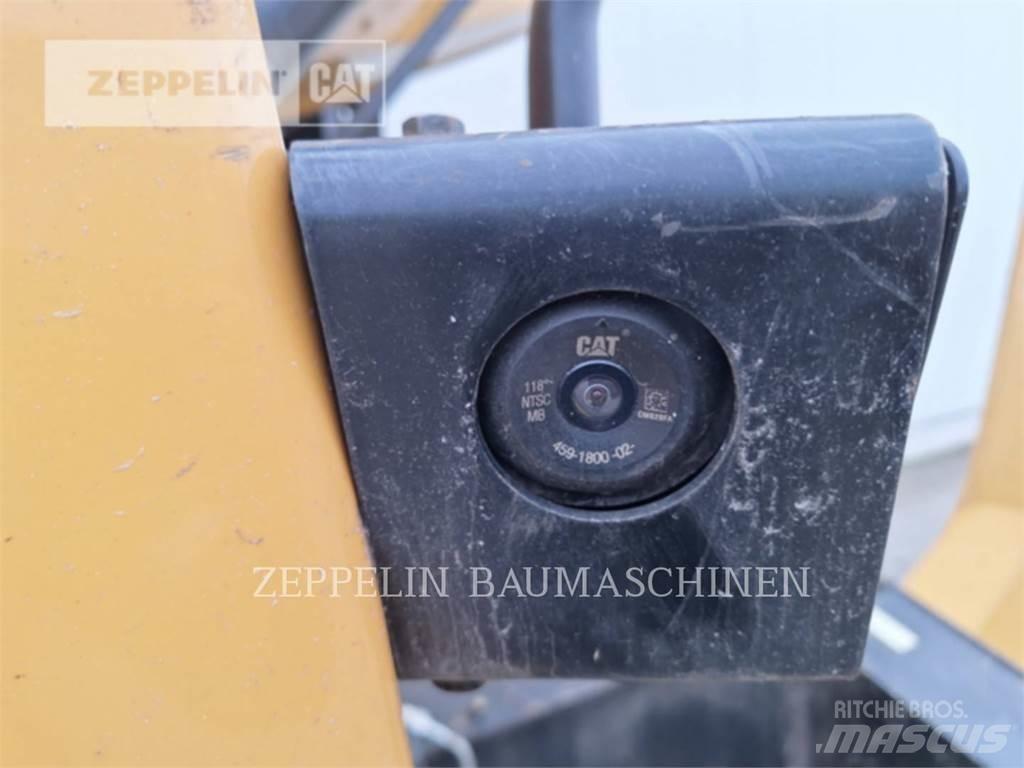 CAT MH3026-06C Demolition