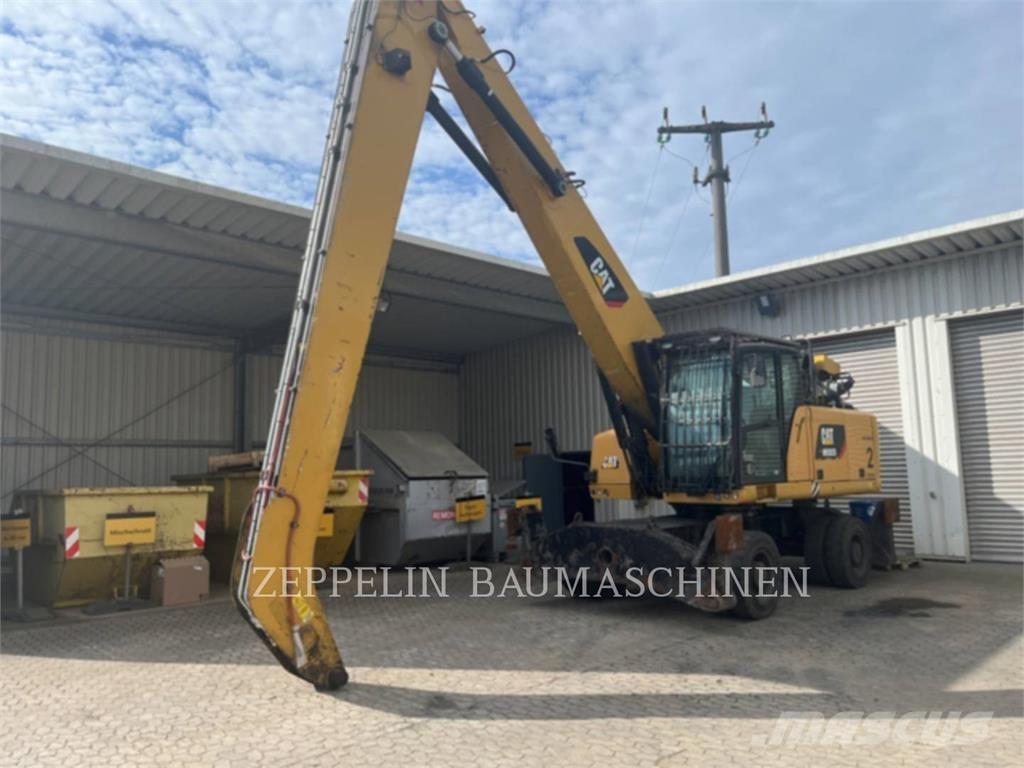 CAT MH3026-06C Demolition