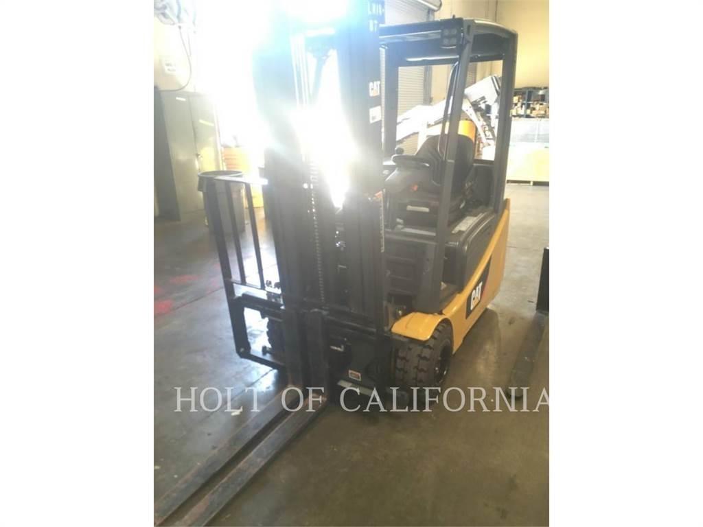 CAT MITSUBISHI 2ET3500 Electric Forklifts