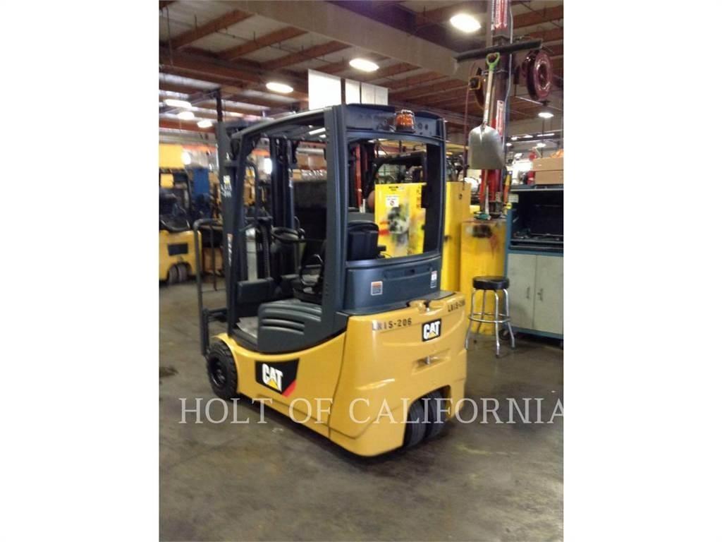 CAT MITSUBISHI 2ET4000 Electric Forklifts