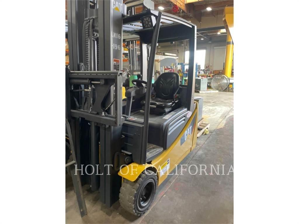 CAT MITSUBISHI 2ET4000 Electric Forklifts