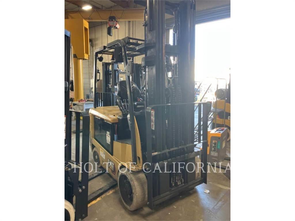 CAT MITSUBISHI EC30LN3 Electric Forklifts