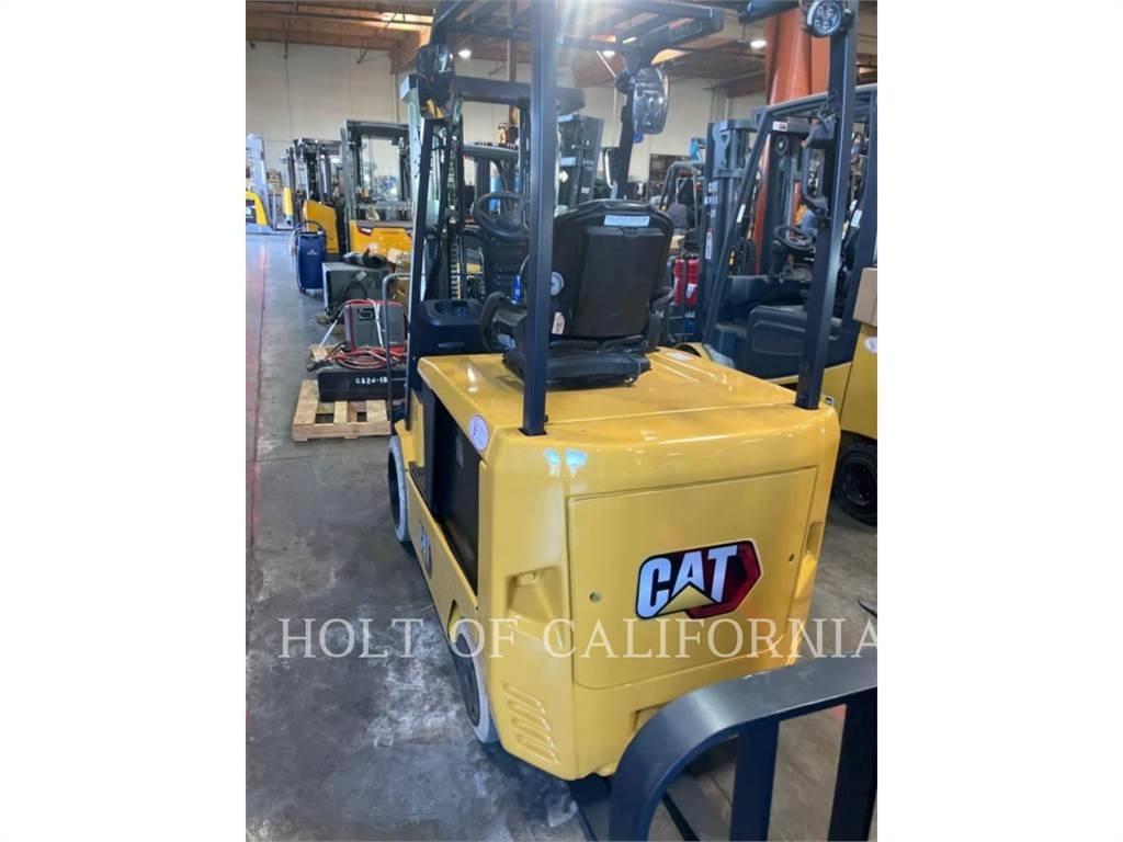 CAT MITSUBISHI EC30N3 Electric Forklifts