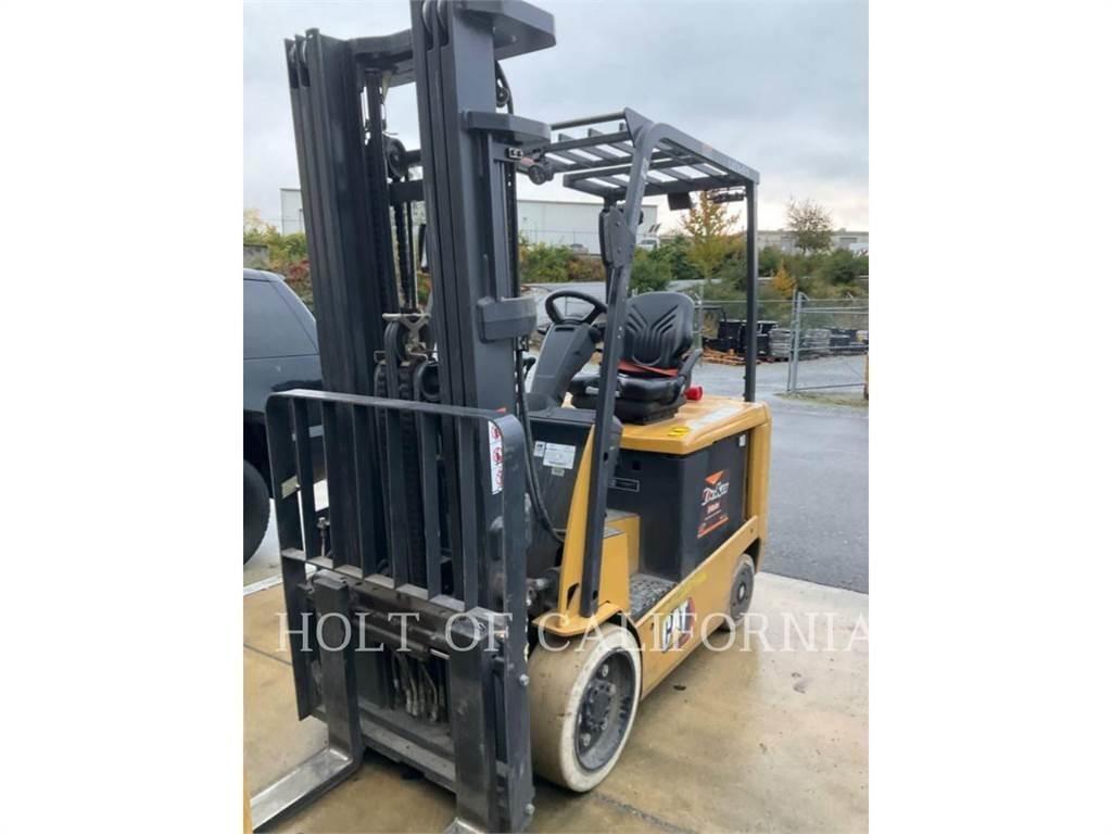 CAT MITSUBISHI EC30N3 Electric Forklifts