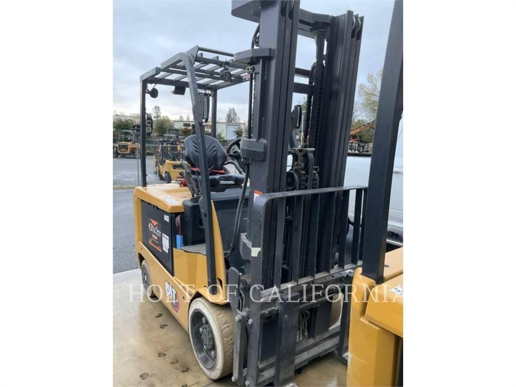 CAT MITSUBISHI EC30N3 Electric Forklifts