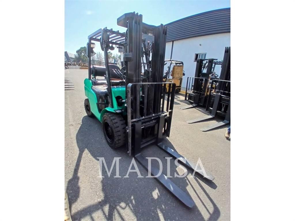 CAT MITSUBISHI FG30N-LP Misc Forklifts