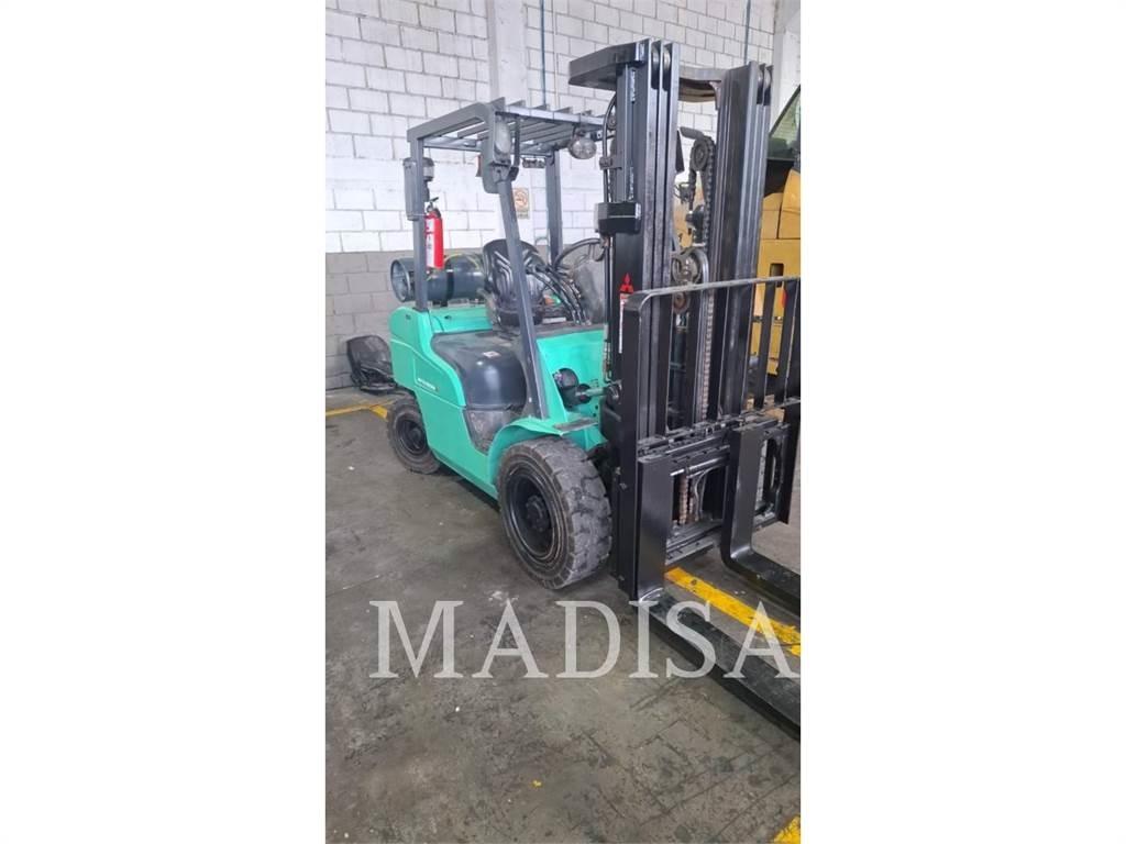 CAT MITSUBISHI FG30N-LP Misc Forklifts