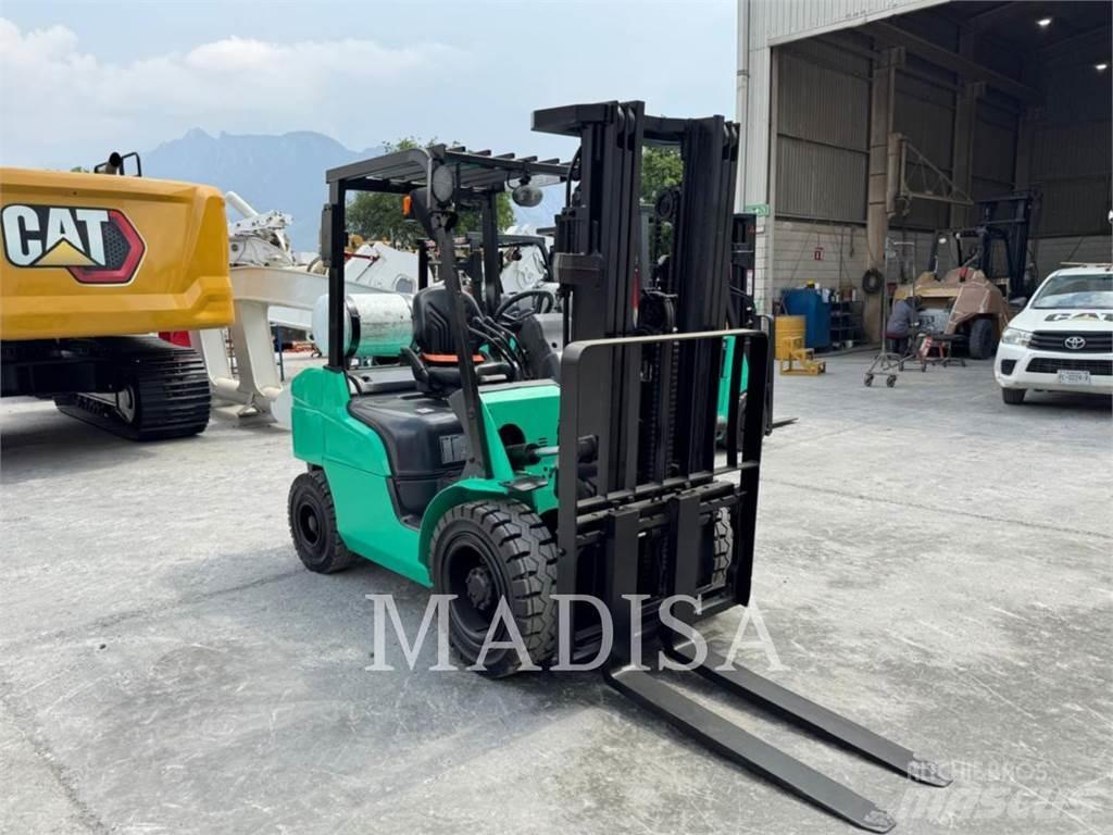 CAT MITSUBISHI FG30N-LP Misc Forklifts