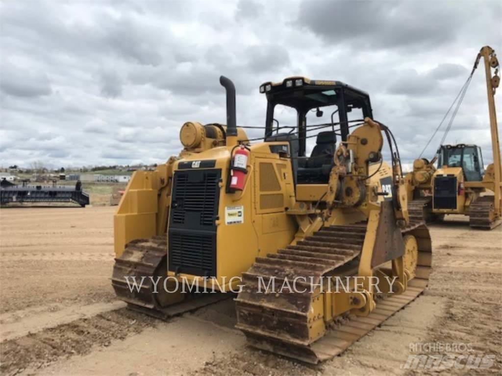 CAT PL61 Pipelayer Dozers