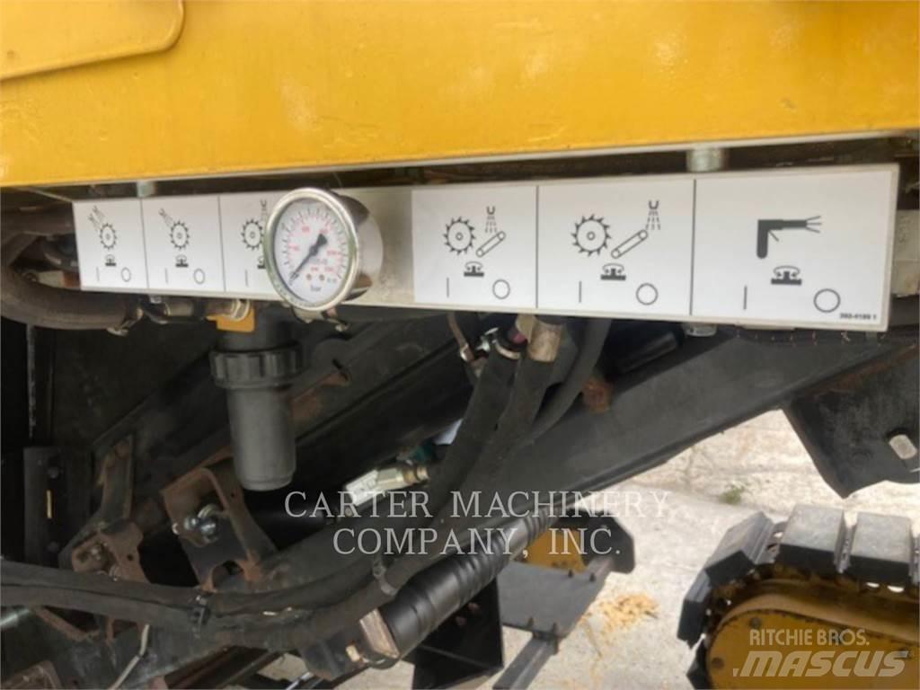 CAT PM 822 Asphalt cold milling machines