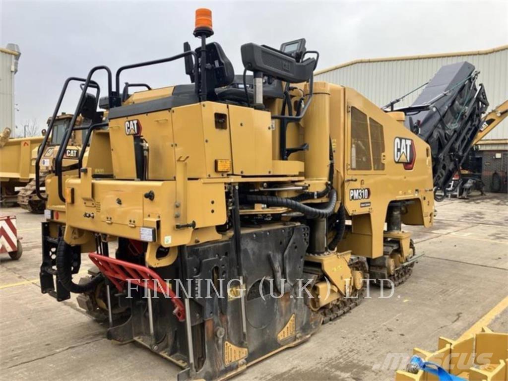 CAT PM310 Asphalt cold milling machines