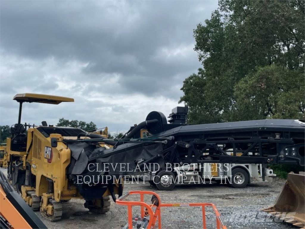 CAT PM312-02 Asphalt and Tar Sprayers and Sealers