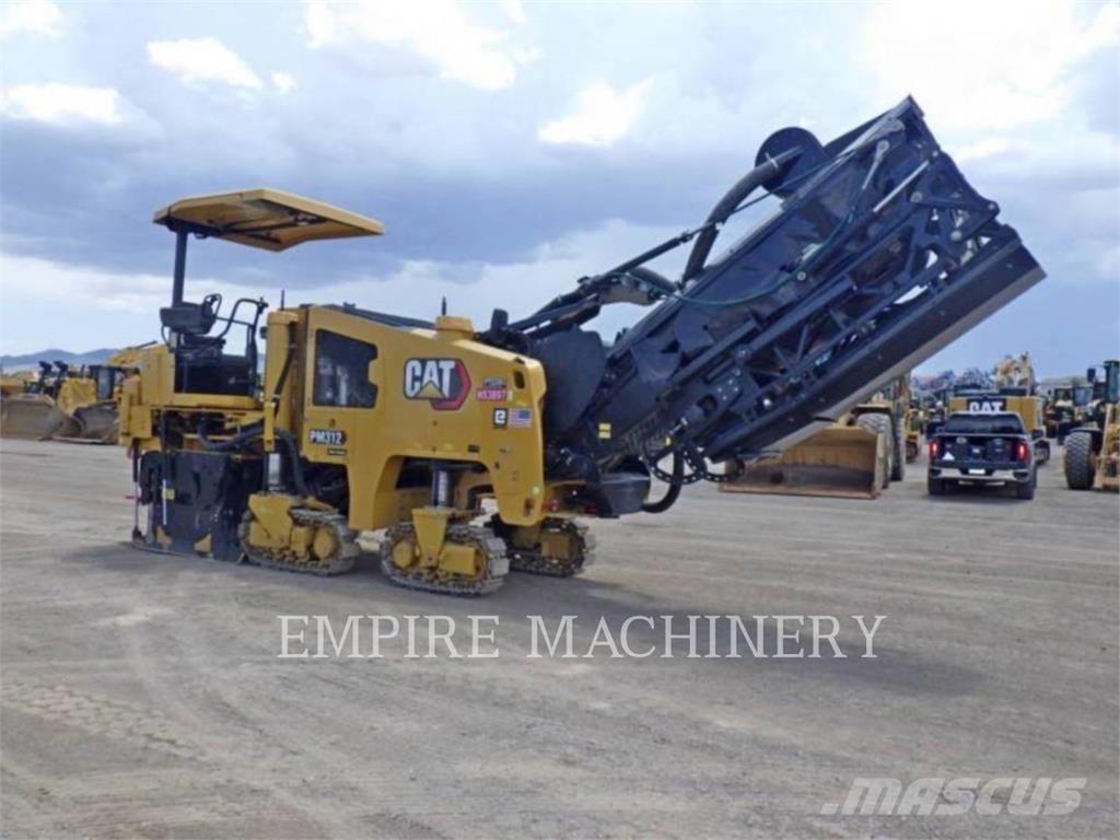 CAT PM312-02 Asphalt pavers