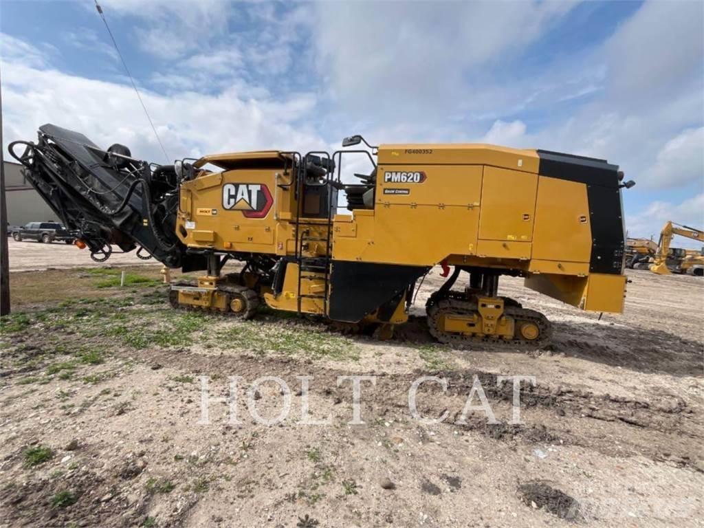CAT PM620 Asphalt Recycling Equipment