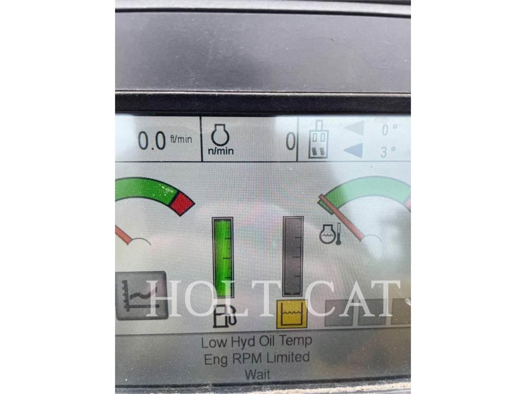 CAT PM822 Asphalt Recycling Equipment