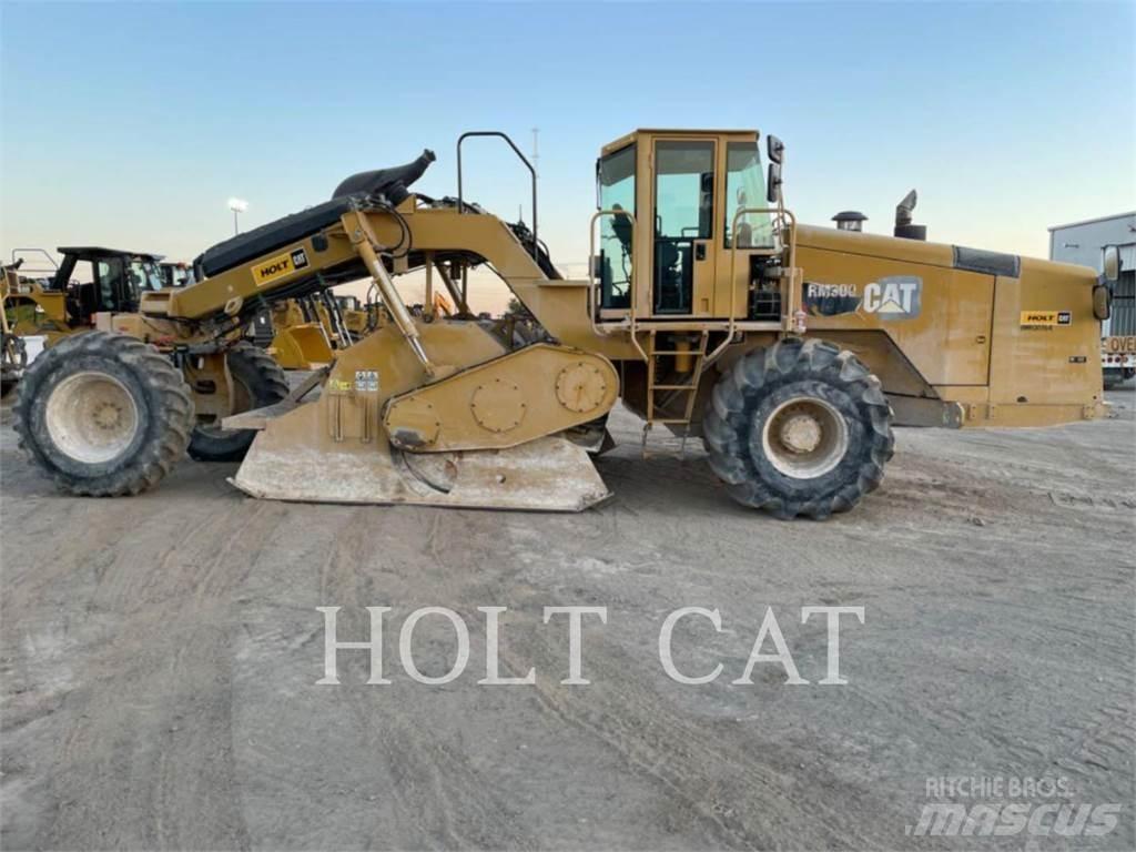 CAT RM300 Asphalt Recycling Equipment