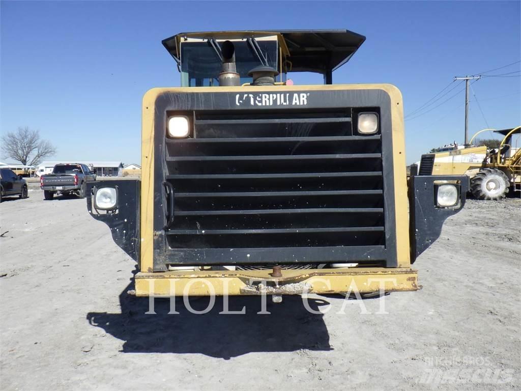 CAT RM300 Asphalt Recycling Equipment