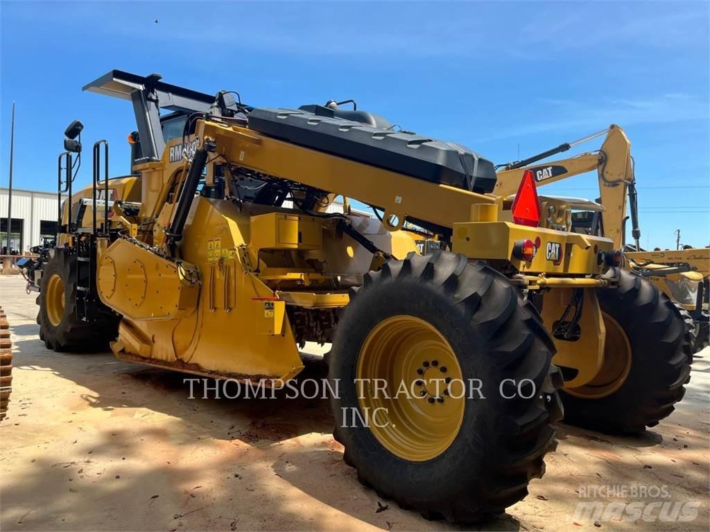 CAT RM400 Asphalt Recycling Equipment
