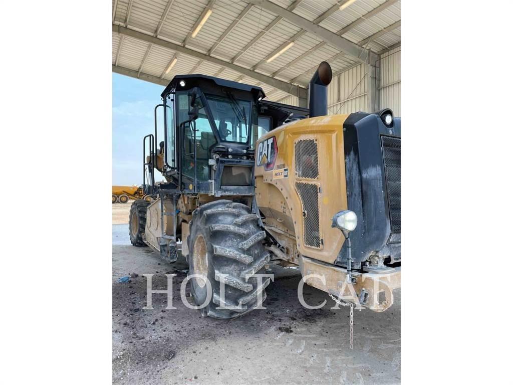CAT RM400 Asphalt Recycling Equipment
