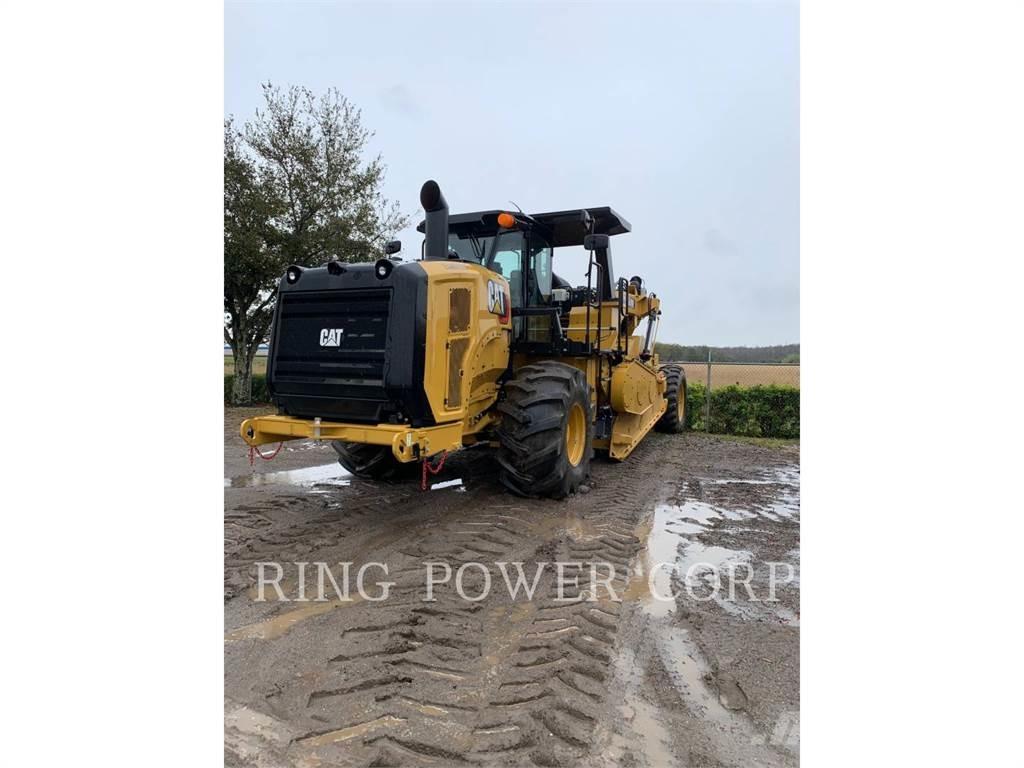 CAT RM400 Asphalt Recycling Equipment