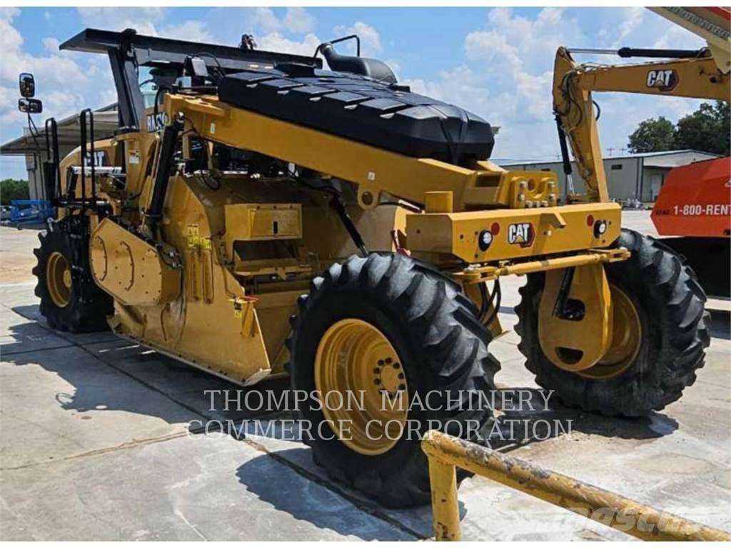 CAT RM400 Asphalt Recycling Equipment